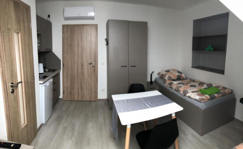 Apartmany U Stadionu Sumperk ภายนอก รูปภาพ