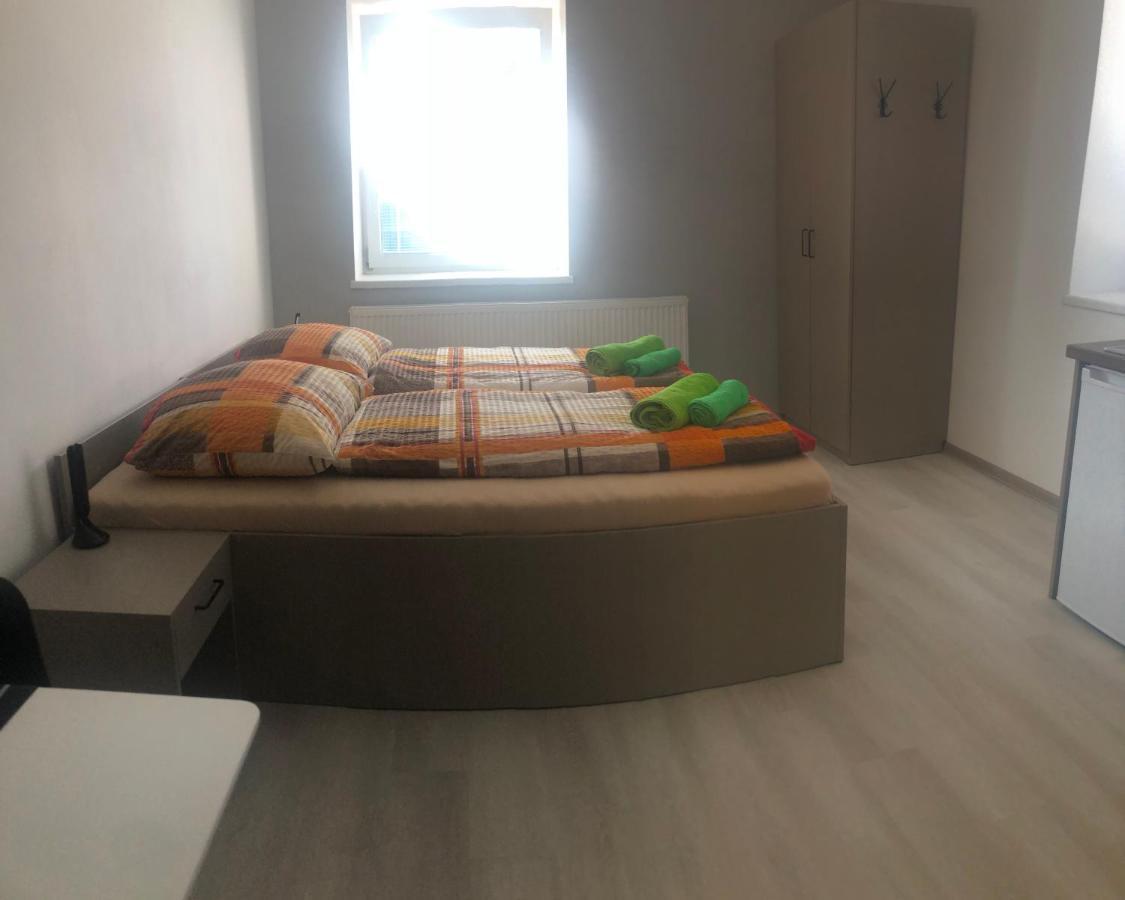 Apartmany U Stadionu Sumperk ภายนอก รูปภาพ